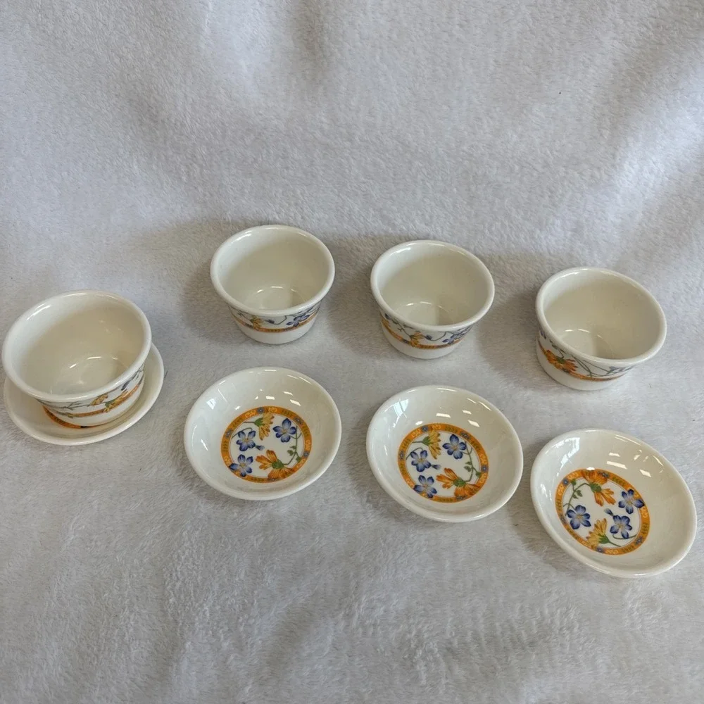 ShunTa Melamine‎ Ware Miniature Tea Cups Saucers Floral Pattern Set of 4 Taiwan